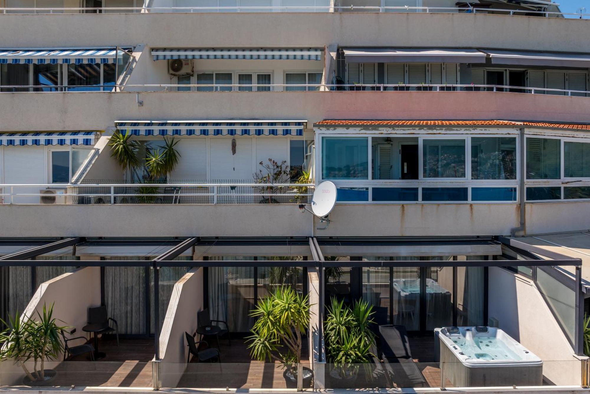 Sea View Luxury Rooms Seven Of Nine Split Zewnętrze zdjęcie