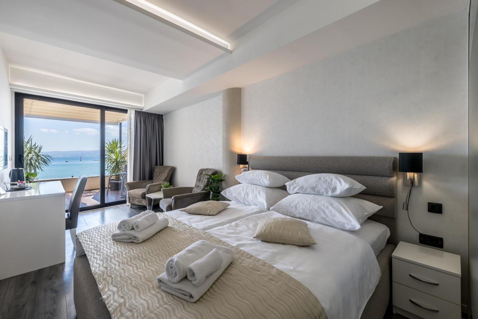 Sea View Luxury Rooms Seven Of Nine Split Zewnętrze zdjęcie