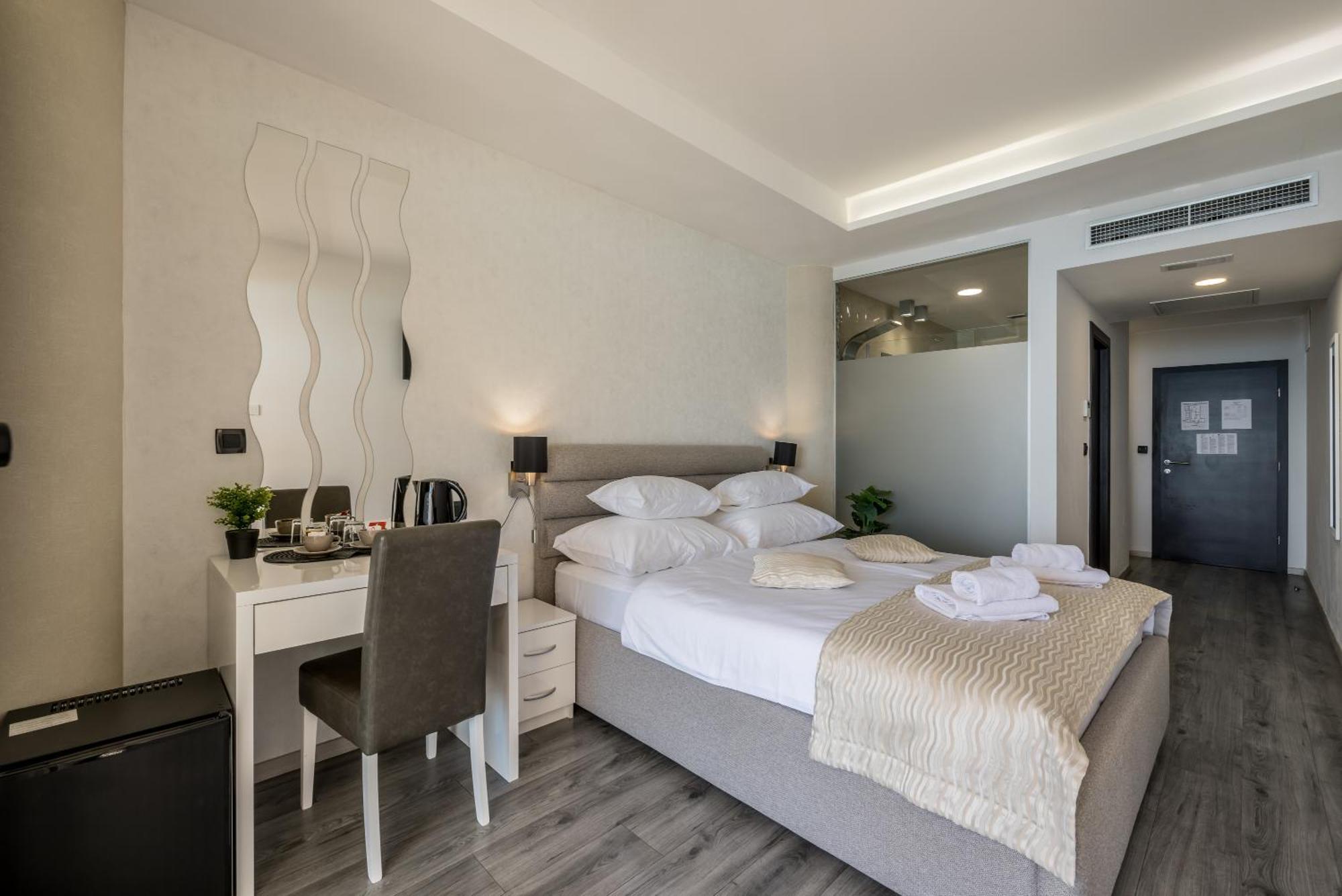 Sea View Luxury Rooms Seven Of Nine Split Zewnętrze zdjęcie