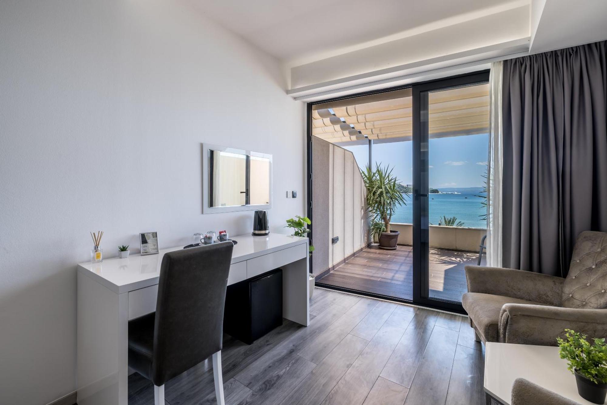 Sea View Luxury Rooms Seven Of Nine Split Zewnętrze zdjęcie