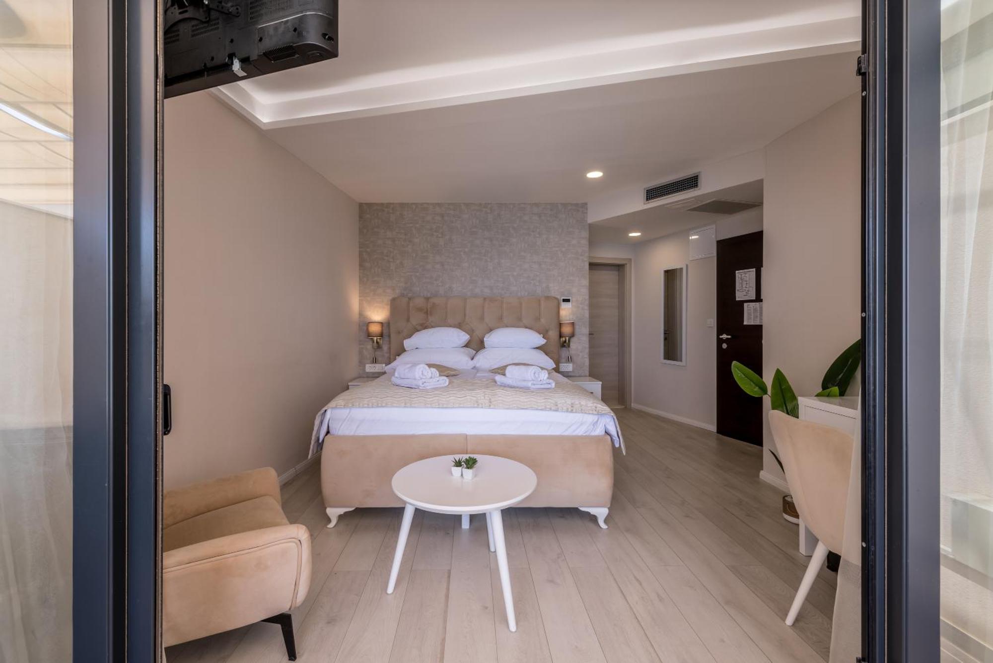 Sea View Luxury Rooms Seven Of Nine Split Zewnętrze zdjęcie